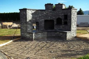 Full Mason - Stone & Concrete - Pizza Oven